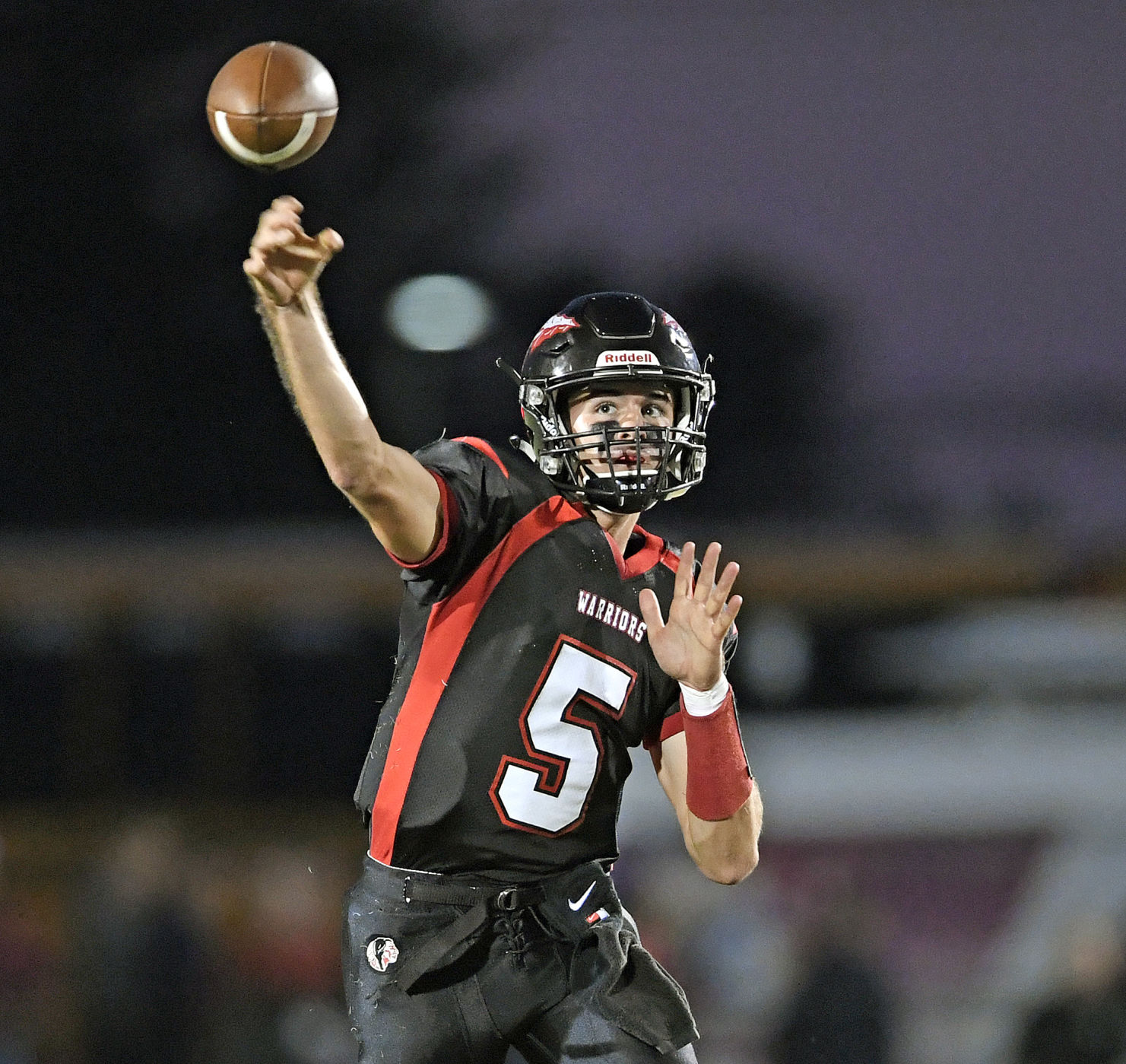 Warwick vs Manheim central-LL Football